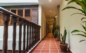 Armenian Suite Hotel